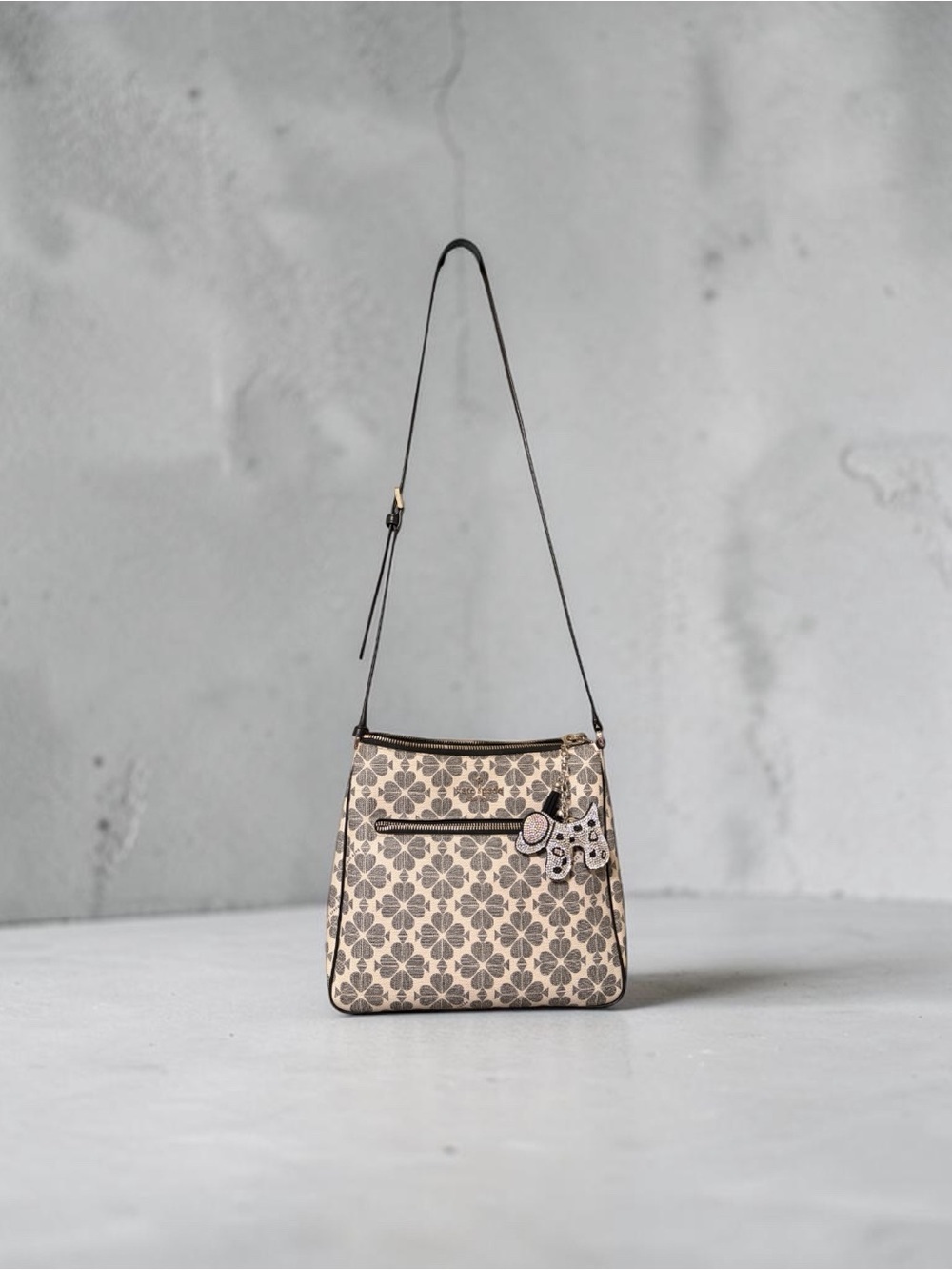 kate spade Beige and Black Patterned Shoulder Bag Sequin Dog Bag Charm